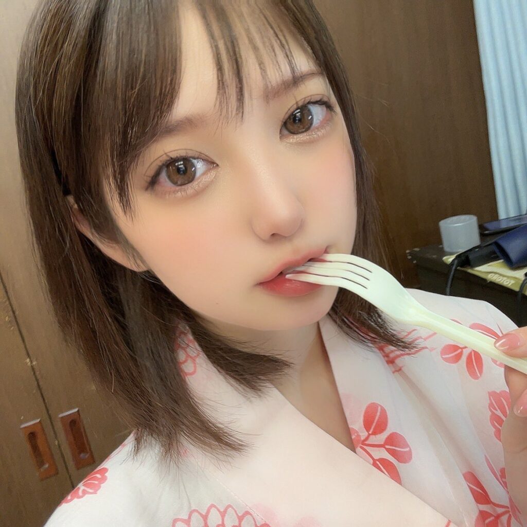 結城りおな　結婚