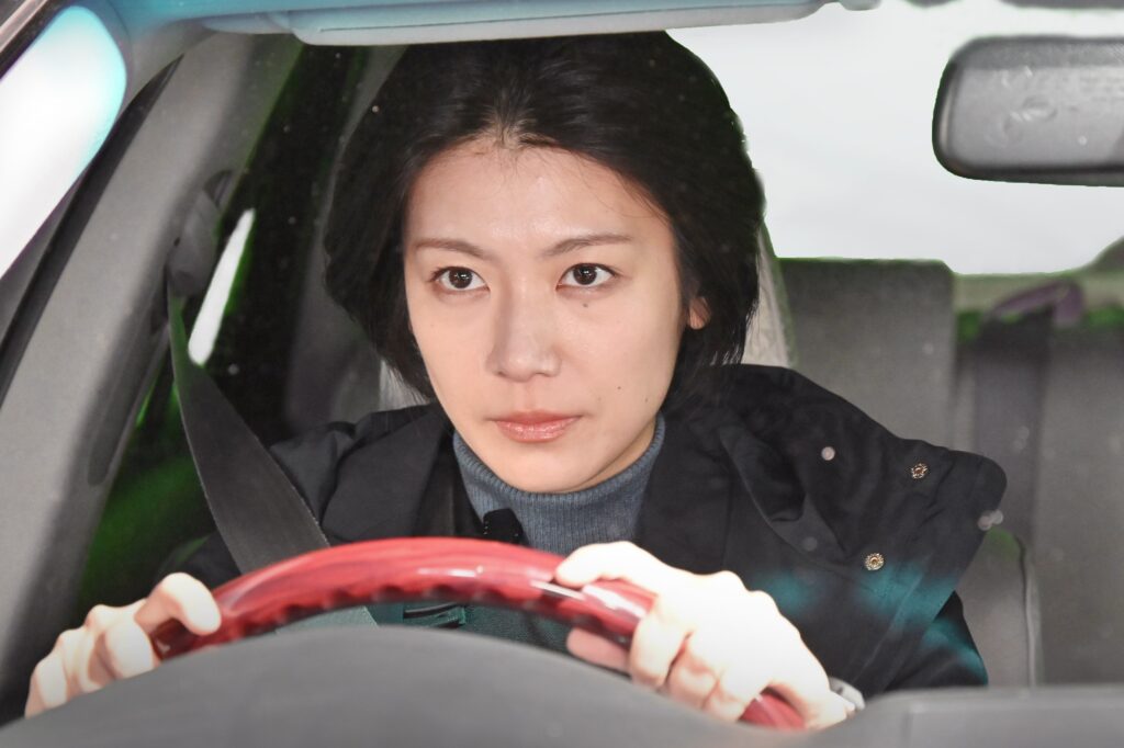 放送局占拠　本庄杏　怪しい